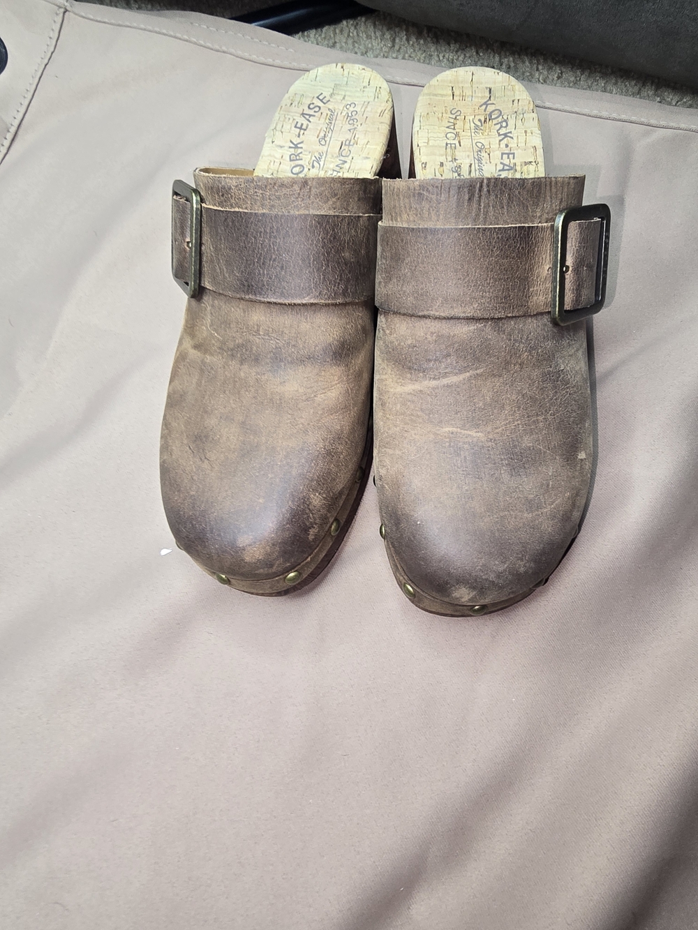 Kork-Ease Brown Leather Buckle Clogs with Studded Trim - Picture 3 of 11